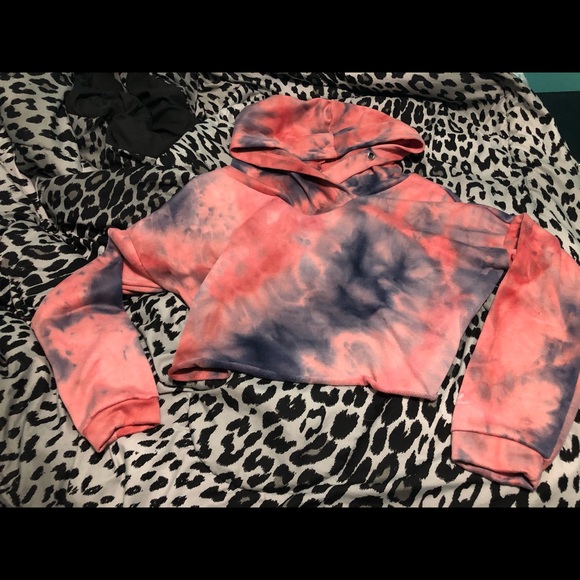 Rue21 Tops - Tie Dye Cropped Hoodie